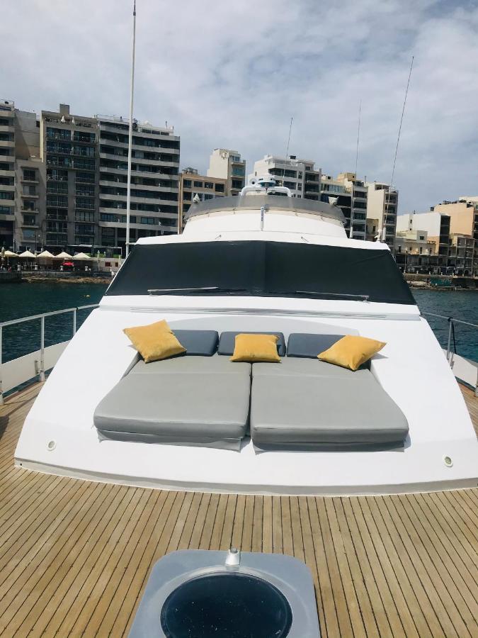 Sea Baroniv "Bedsonboat" Hotel Birgu Ngoại thất bức ảnh